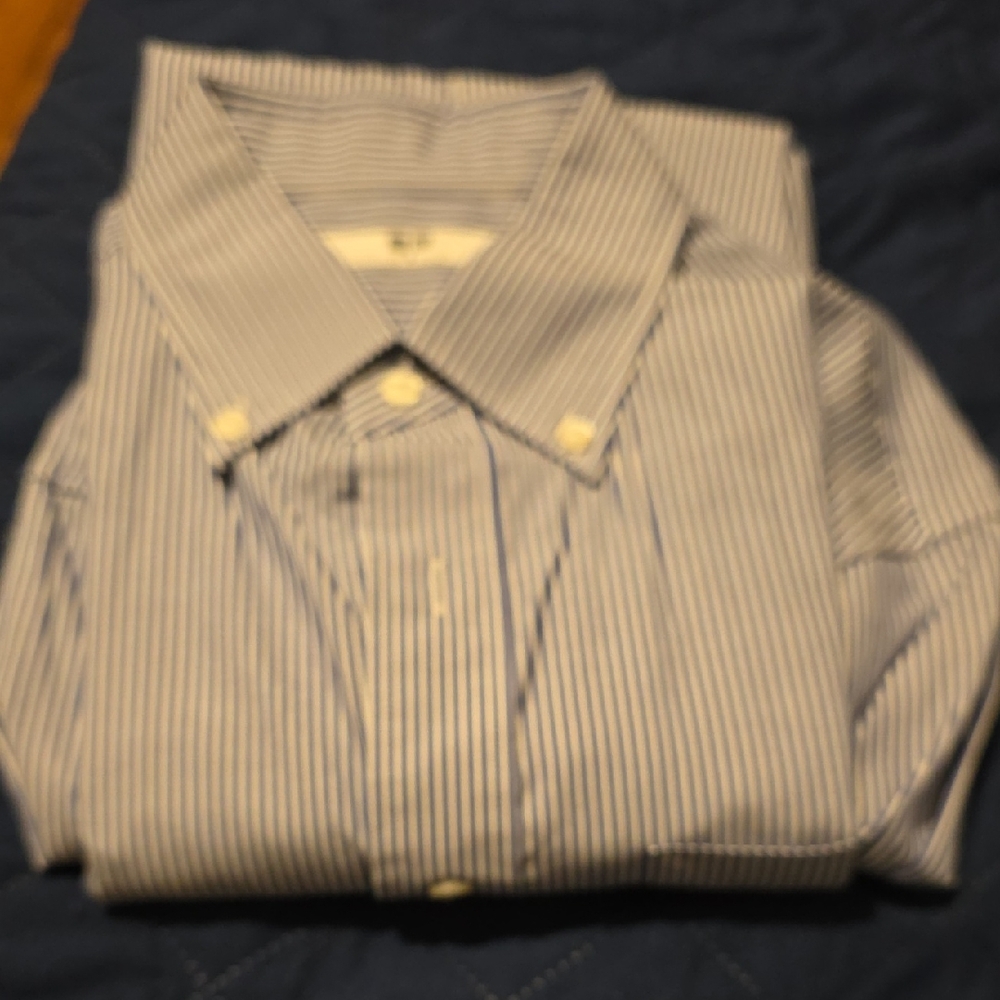Classic Men's Blue Stripe Dress Shirt